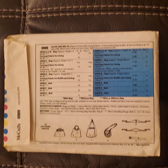 1979 Vintage McCall's Sewing Pattern 6969 Misses' 4 Bags & 3 Belts Cut - Picture 4 of 5